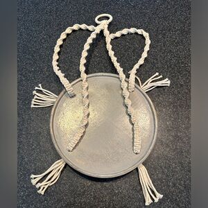 Hanging planter holder